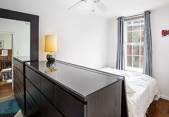 3rd image of 441 W 22nd St APT 3A