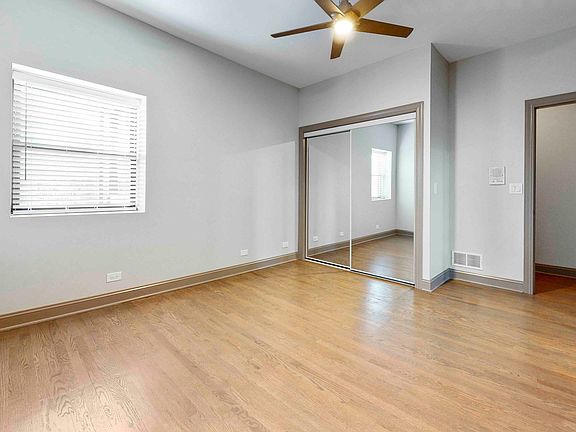4th image of 4002 S Calumet Ave #3SG