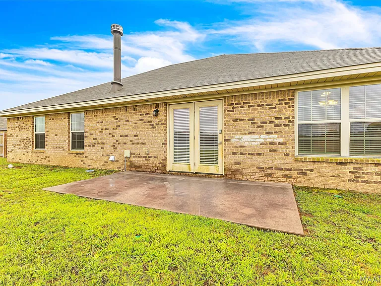 1823 Landing Pl — Photo 25