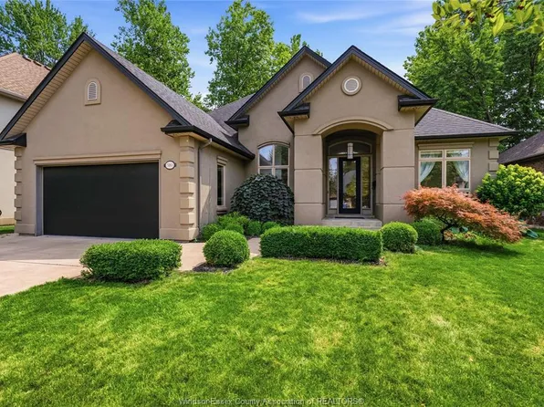 580 Superior St, Lasalle, ON N9J 3Z6