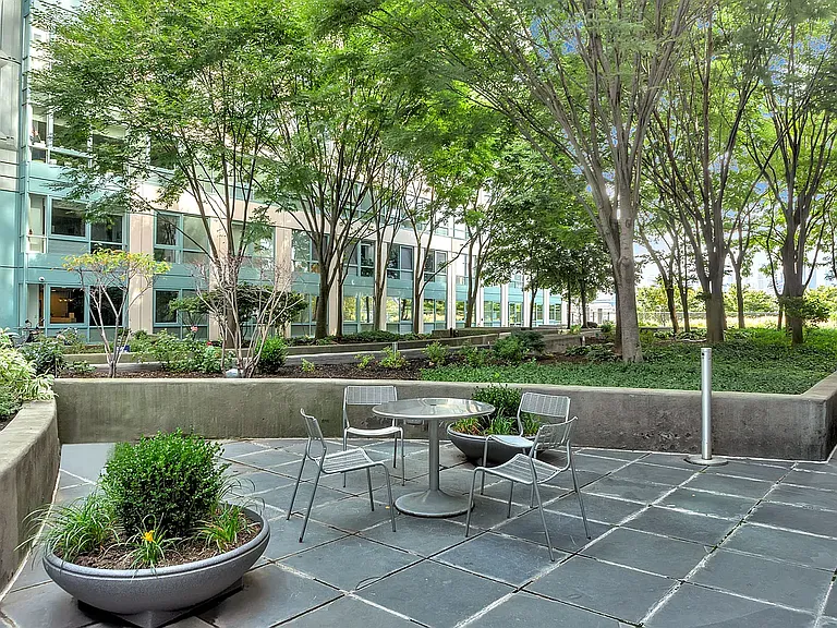 440 Kent Ave #22B — Photo 15