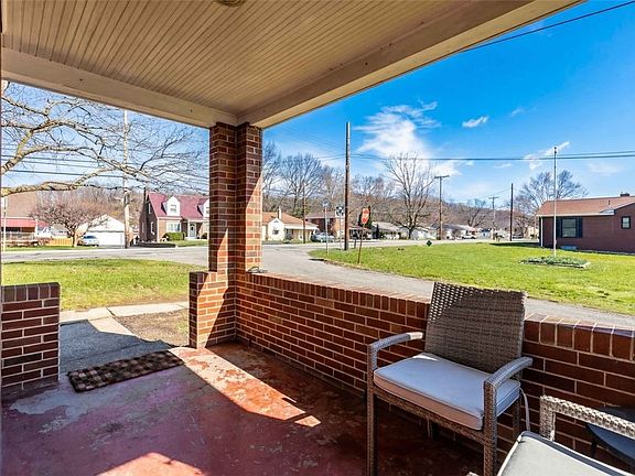 4th image of 1201 Midland Beaver Rd