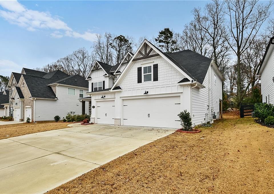 1st image of 230 Wild Rose Cir