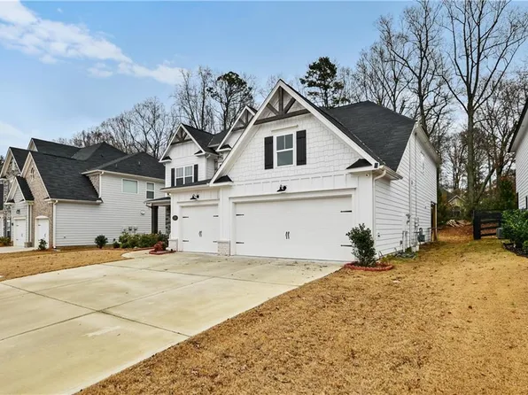 230 Wild Rose Cir, Canton, GA 30115