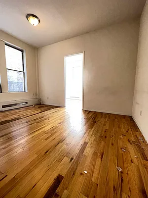 Rented by Bond New York | media 9