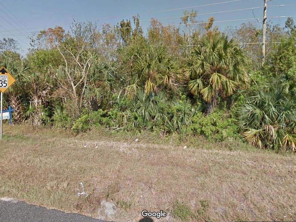 2nd image of 2960 Columbia Blvd