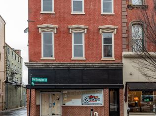 233 Northampton St #2R, Easton, PA 18042