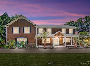 2055 Driftwood Cir, Fort Mill, SC 29708