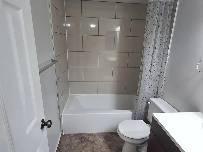 512 Gardens Dr #103 — Photo 13