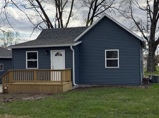 429 Curtis Pl, White Hall, IL