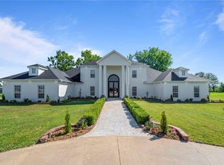 862 Via Firenze Ave, Springdale, AR 72762