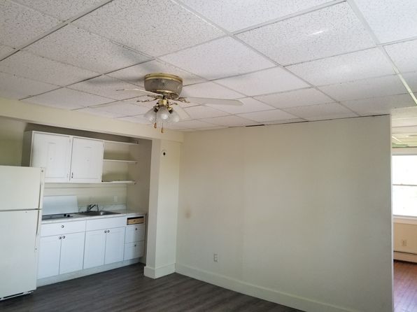 127 Monomonock Rd #2, Cresco, PA 18326