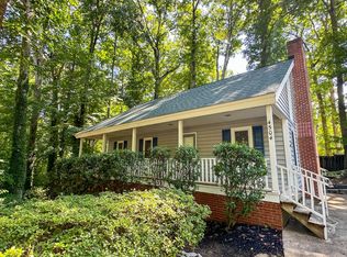 4504 Chesborough Rd, Raleigh, NC 27612