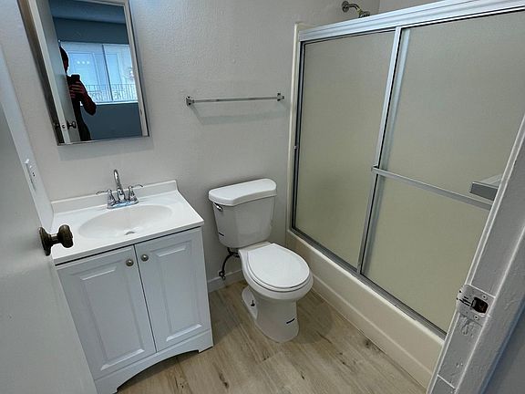 2nd image of 4146 39th St APT 7