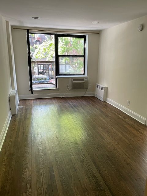 1st image of 155 E 30th St APT 2C