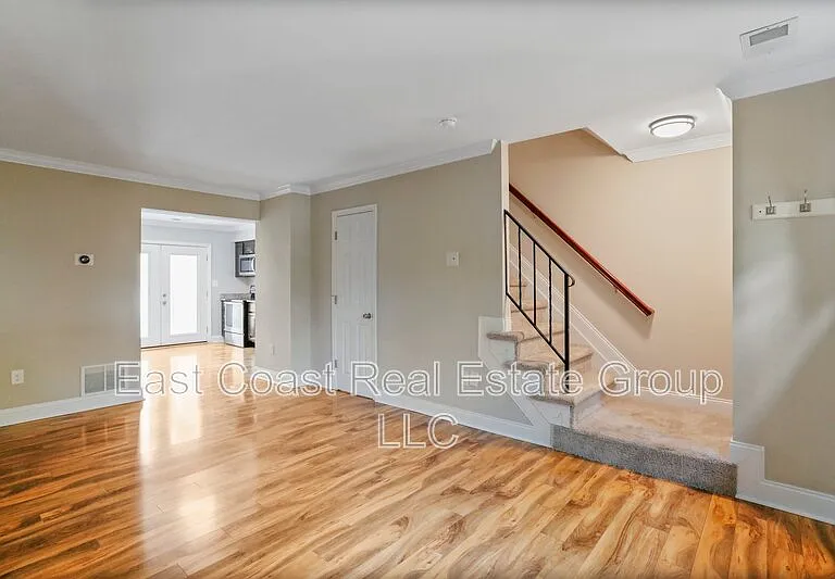 575 Lancaster Pl — Photo 6