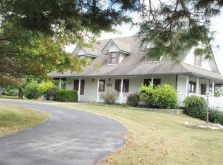 4102 N Willow Rd, Ozark, MO 65721