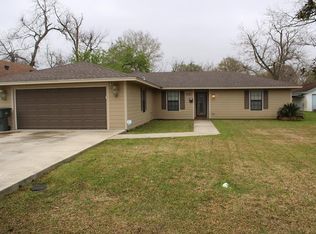 3010 34th St, Port Arthur, TX 77642