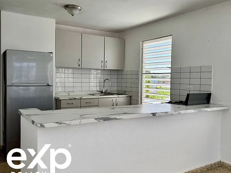475 Calle Comercio — Photo 4