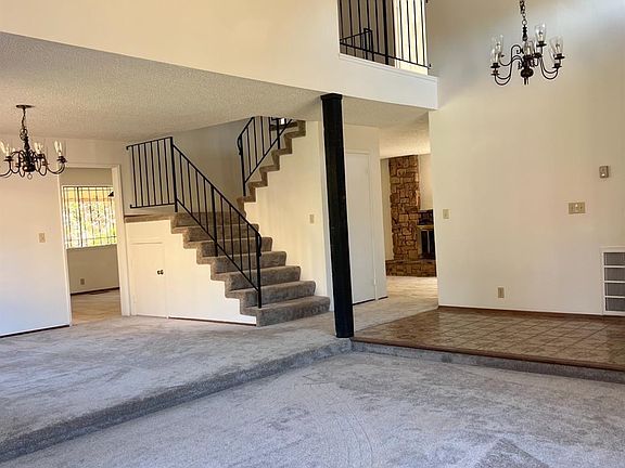 2nd image of 159 Tellerday Ct