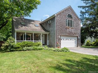 10 Oswegatchie Rd, Waterford, CT 06385