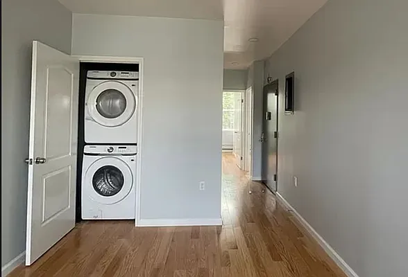 Rented by Compass | media 9