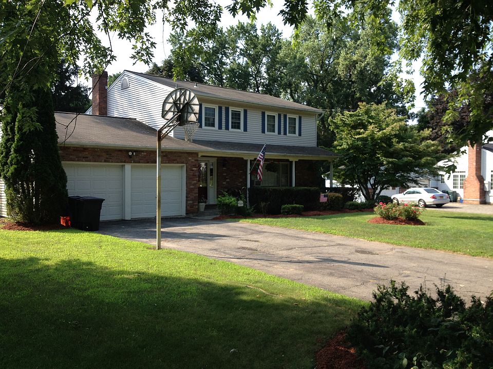 1st image of 51 Clintonwood Dr