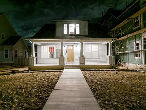 7th image of this home