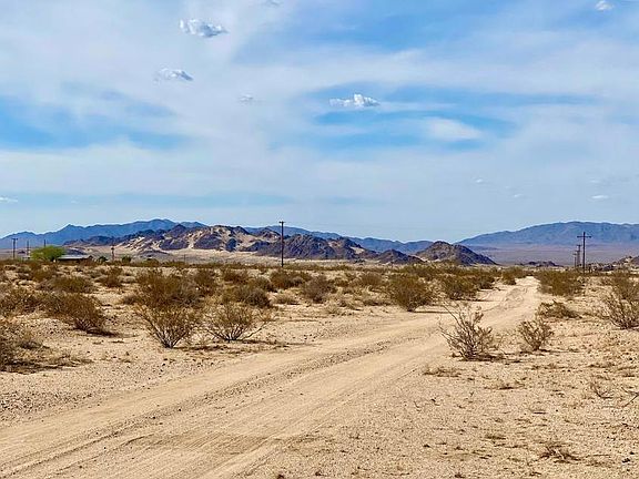 3rd image of 138 Amboy Rd