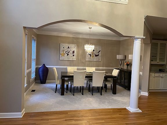 Formal Dining