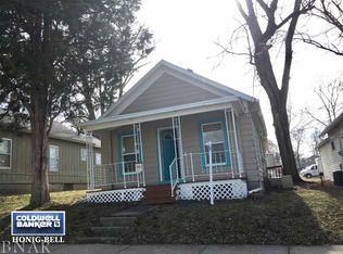 914 W Jefferson St, Bloomington, IL