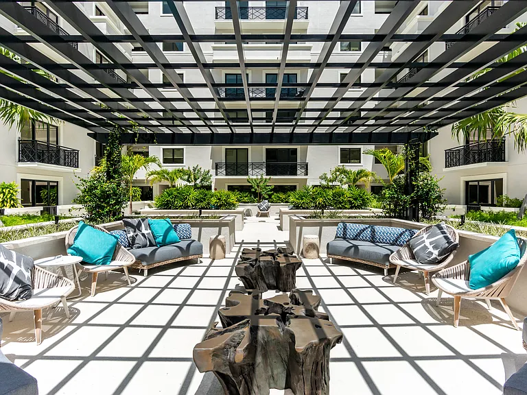 Outdoor Lounge in Courtyard