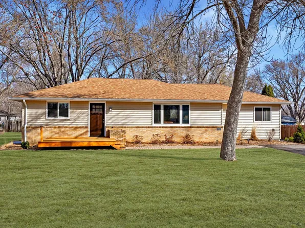 17620 11th Ave N, Plymouth, MN 55447