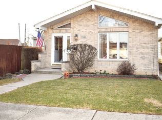 3946 N Oketo Ave, Chicago, IL