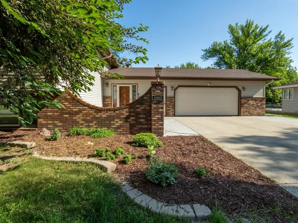 1907 25 1/2 Ave S, Fargo, ND 58103