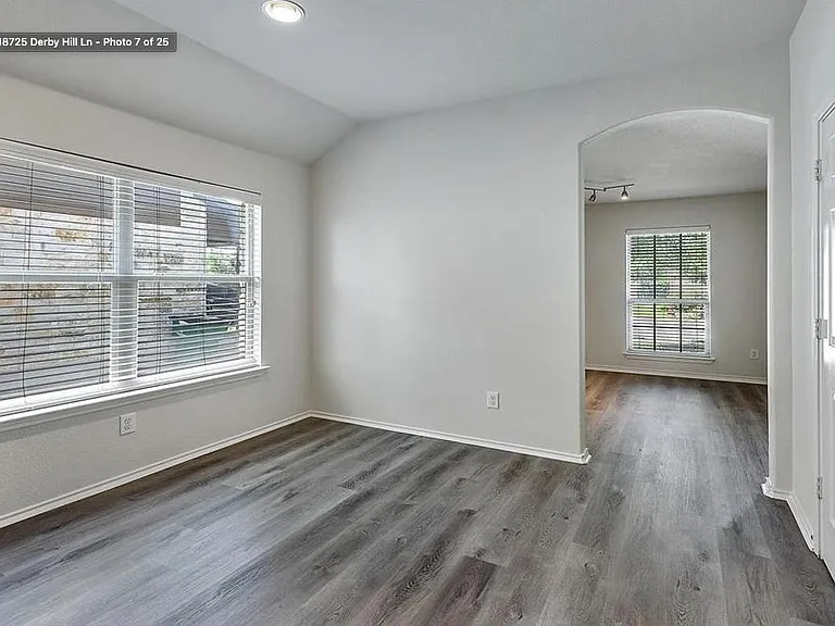 18725 Derby Hill Ln — Photo 6