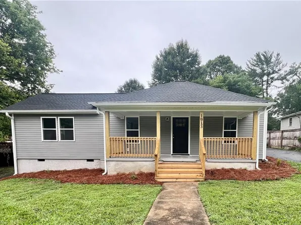 1013 Willow St, Eden, NC 27288