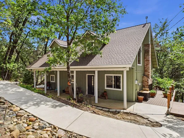 17093 Palomino Ln, Sonora, CA 95370