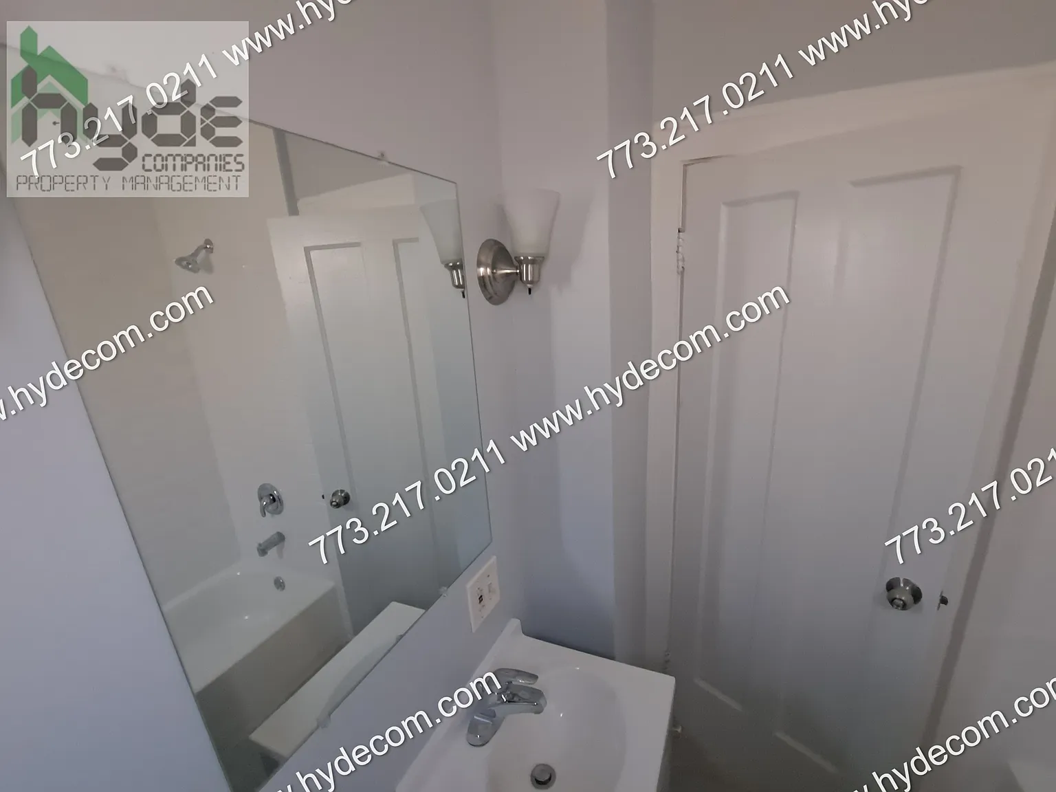 10017 South La Salle Street - 1 — Photo 3