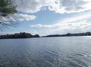 86 Briggs Shore Ln, Winthrop, ME 04364