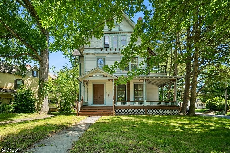 113 Park Place
