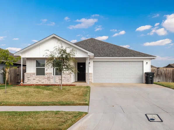 7817 Vineyard Dr, Abilene, TX 79606