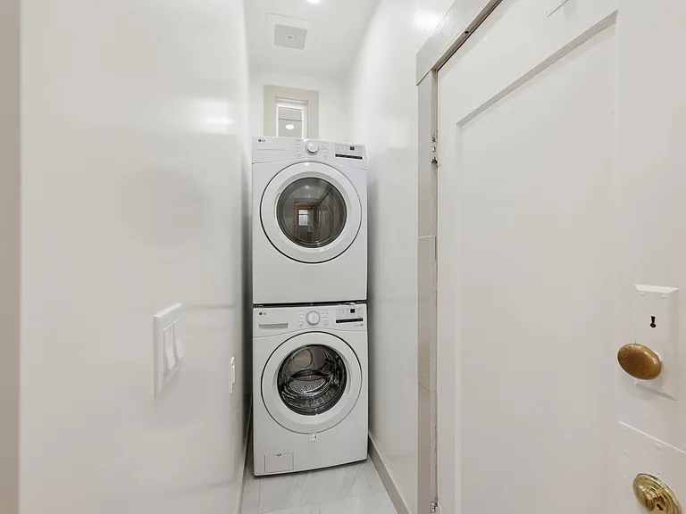 In-unit full sized washer and dryer