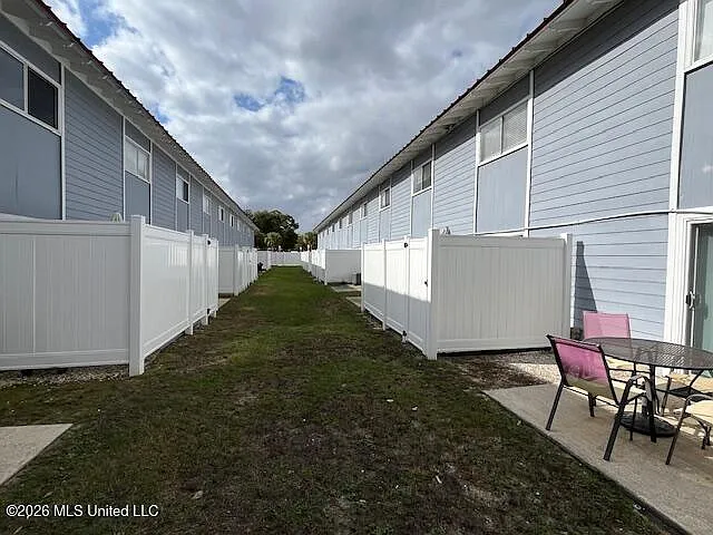 1664 Beach Blvd #148 — Photo 8