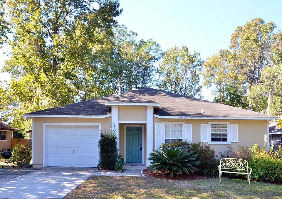 1st image of 7304 NW 21st Way