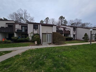 33 Richmond Boulevard #4B, Ronkonkoma, NY, 11779