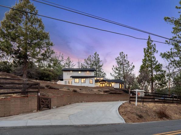 1326 Farmer Rd, Julian, CA 92036