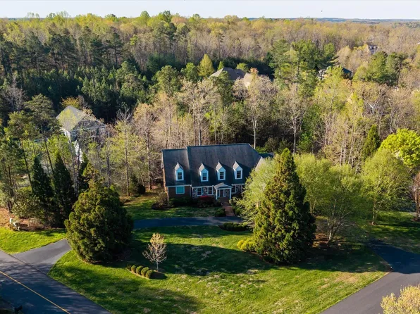 1813 Westerham St, Keswick, VA 22947