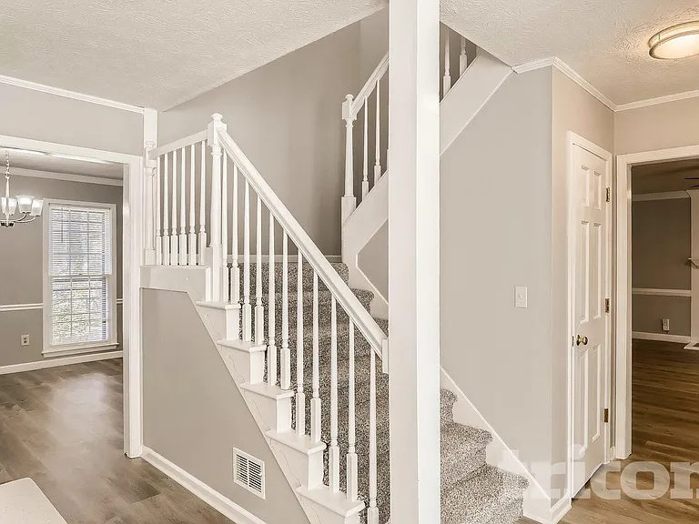 4809 Glenwhite Dr — Photo 13