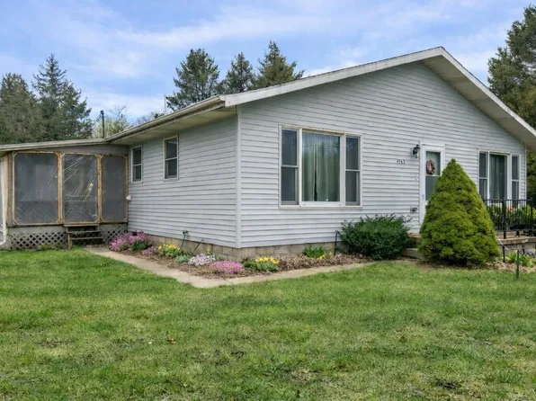 4763 Kerswill Rd, Gladwin, MI 48624